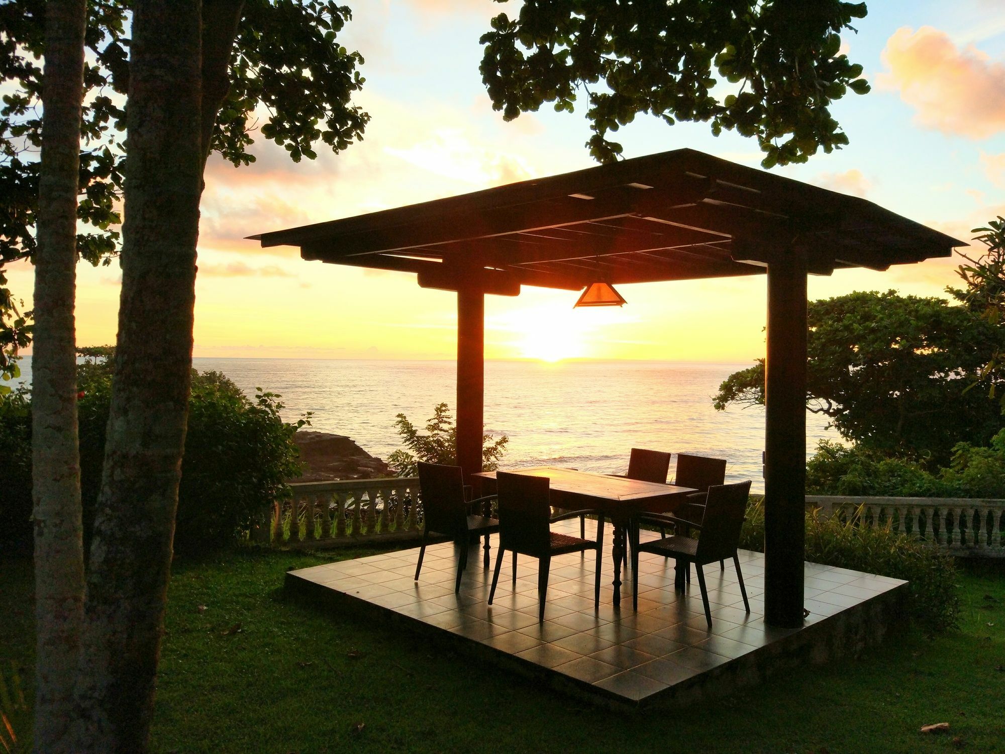 Gajah Mina Beach Resort Selemadeg  Екстериор снимка