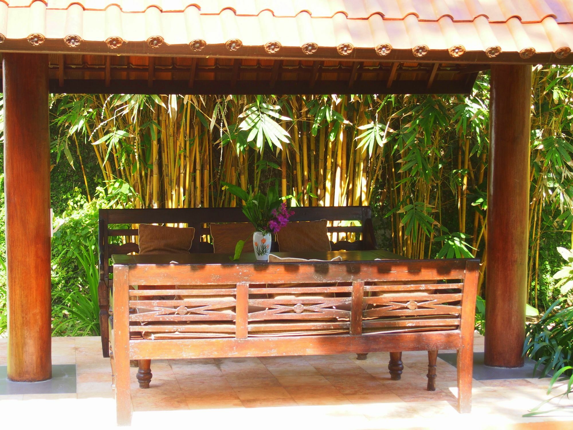 Gajah Mina Beach Resort Selemadeg  Екстериор снимка